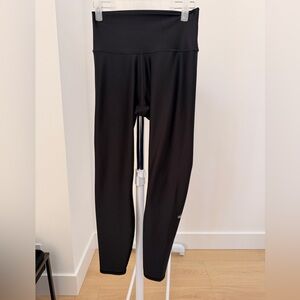 ALO Yoga Black 7/8 High-Waist Airlift Legging